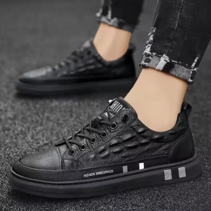 

Men's Shoes Vulcanize Shoe White Leather Sneakers Students Breathable Casual Shoes Low Top Teenager Boy Waterproof Tenis Sneaker