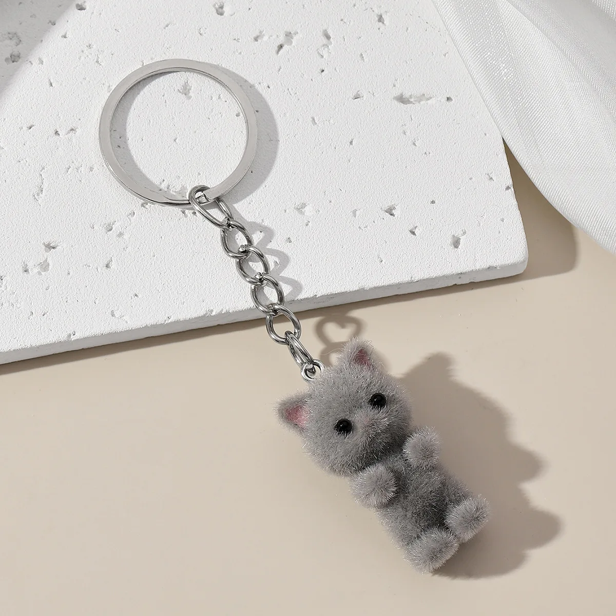 1pc 3D Cartoon Flocking Cat Keychain Kawaii Cat Key Ring Animal Key Chains Souvenir Gifts For Women Men Car Keys Diy Jewelry