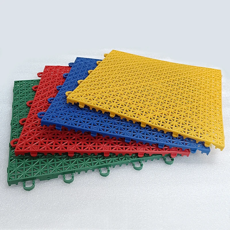 Bathroom splicing mats grid waterproof suspension kindergarten sports floor car wash balcony garden swimming pool plastic tile