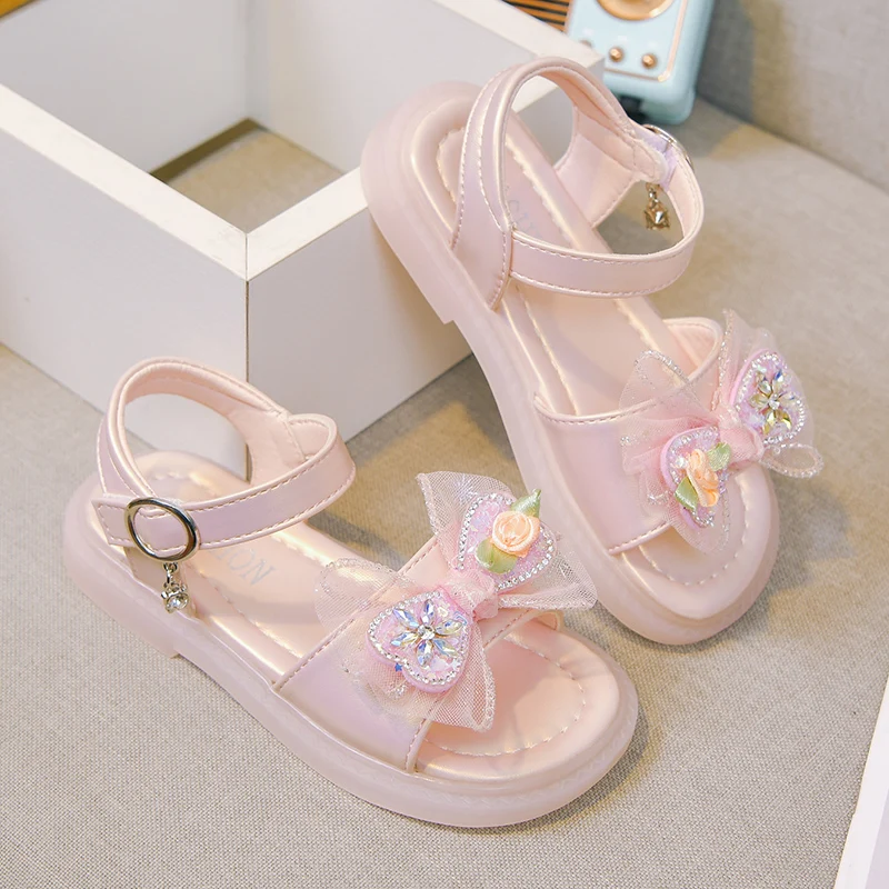 Girls Glitter Strappy Sandals with Floral Bow 2026 New Summer Toddler Open-toe Beach Shoes Non-slip Trendy Girls Party Footwear