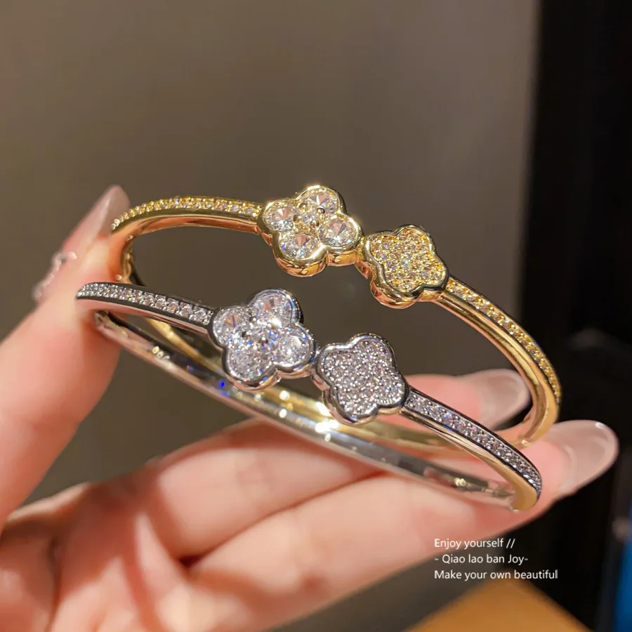 

2026 Gold Plated Zircon Flower Bracelet for Women, Vintage Adjustable Floral Vine Chain Bangle, Ins Fashion Jewelry