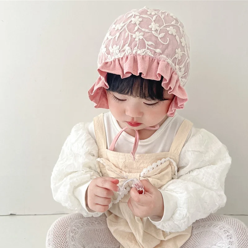 Spring Autumn Baby Hat Cotton Full Printed Sweet Ruffles Brim Caps Girls Soft Breathable Outdoor Ear-Protection Hat Sun Caps