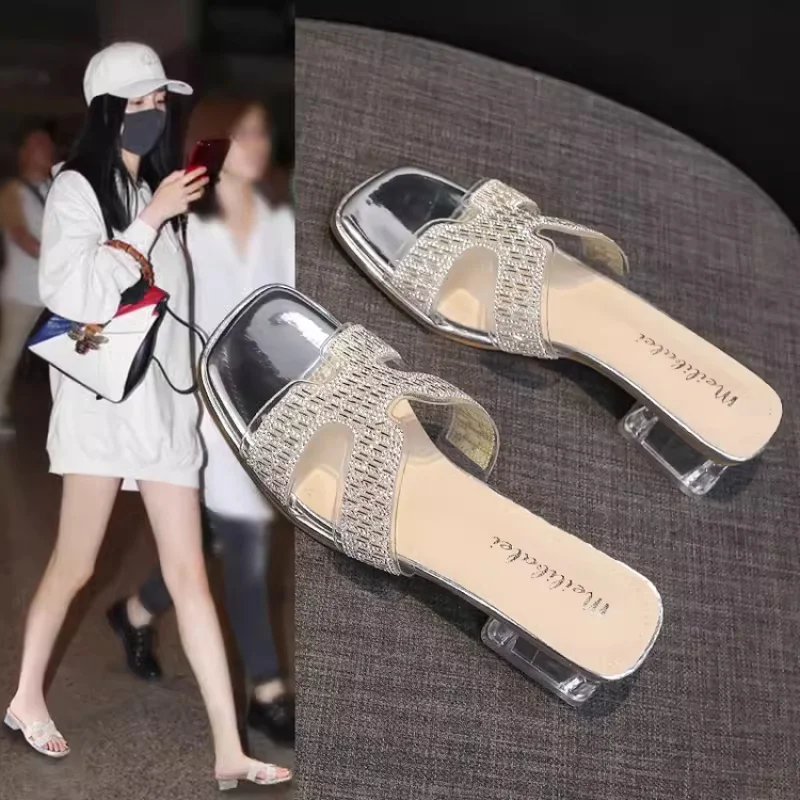 

Summer hot-selling women's low-heeled sandals, stylish transparent rhinestone versatile slippers
