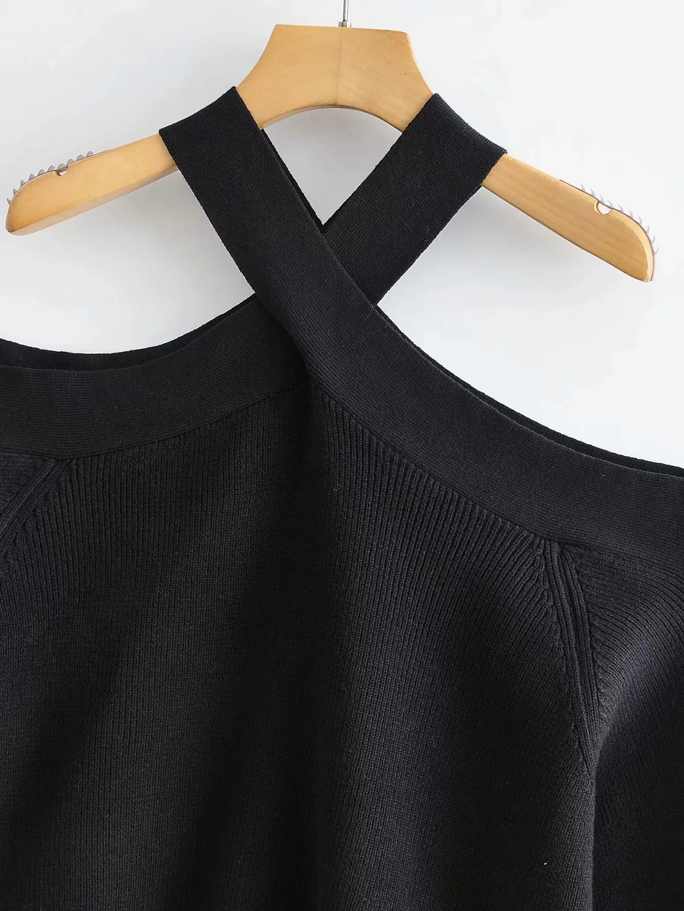 ผู้หญิง Halter COLLAR ปิดไหล่ถักเสื้อกันหนาวฤดูใบไม้ร่วงและฤดูหนาวใหม่อินเทรนด์ Chic Lantern Sleeve เสื้อกันหนาว