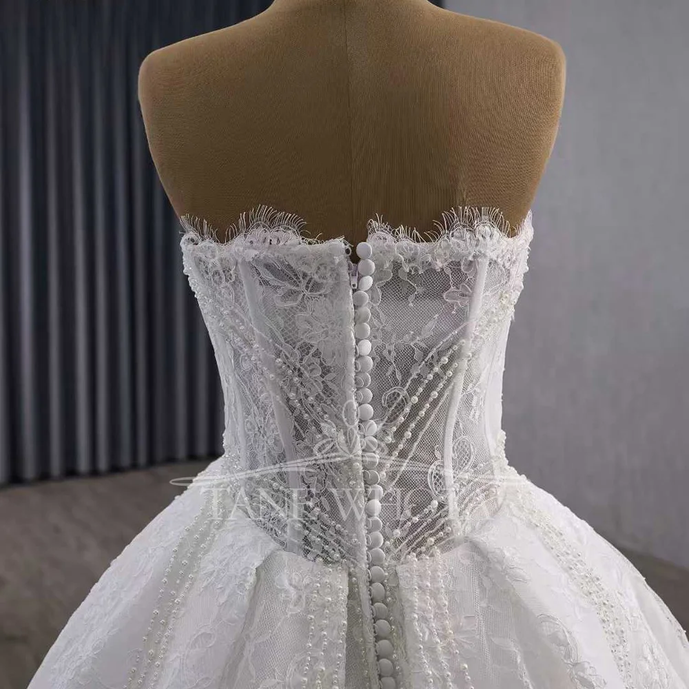 2026 Sweetheart Sleeveless Zipper Bridal Dresses Embroidery Beading Wedding Dress Customized For Brides