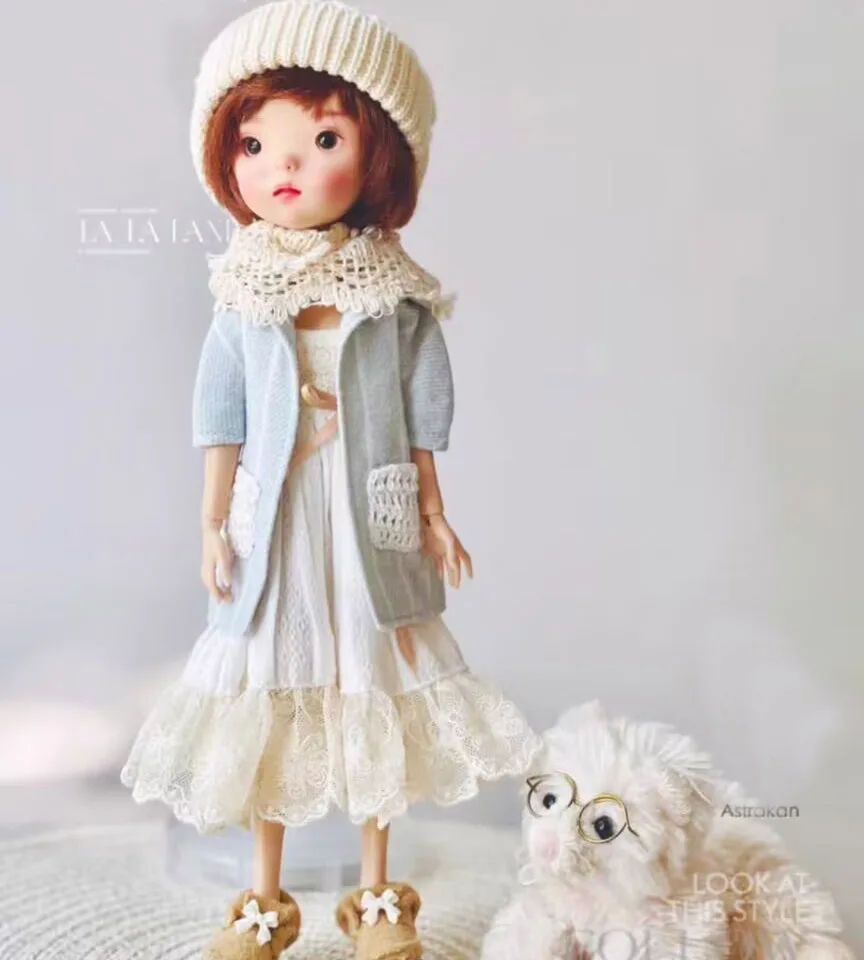 

2025 Japanese warm winter style 4pcs Blythe camisole skirt,coat, scarf,hat1/6 30cm(Fit for azone,Pullip,Ob22/24/26, Licca)