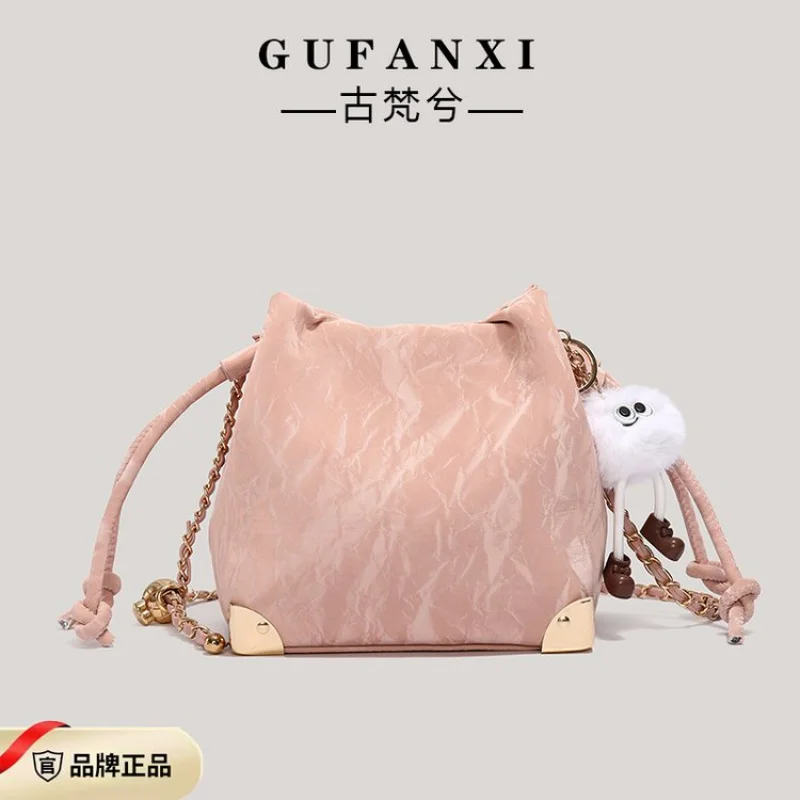 

Chic-sleek 2025 Новая женская роскошная брендовая кожаная сумка Известный дизайнер Популярная простая классика ​