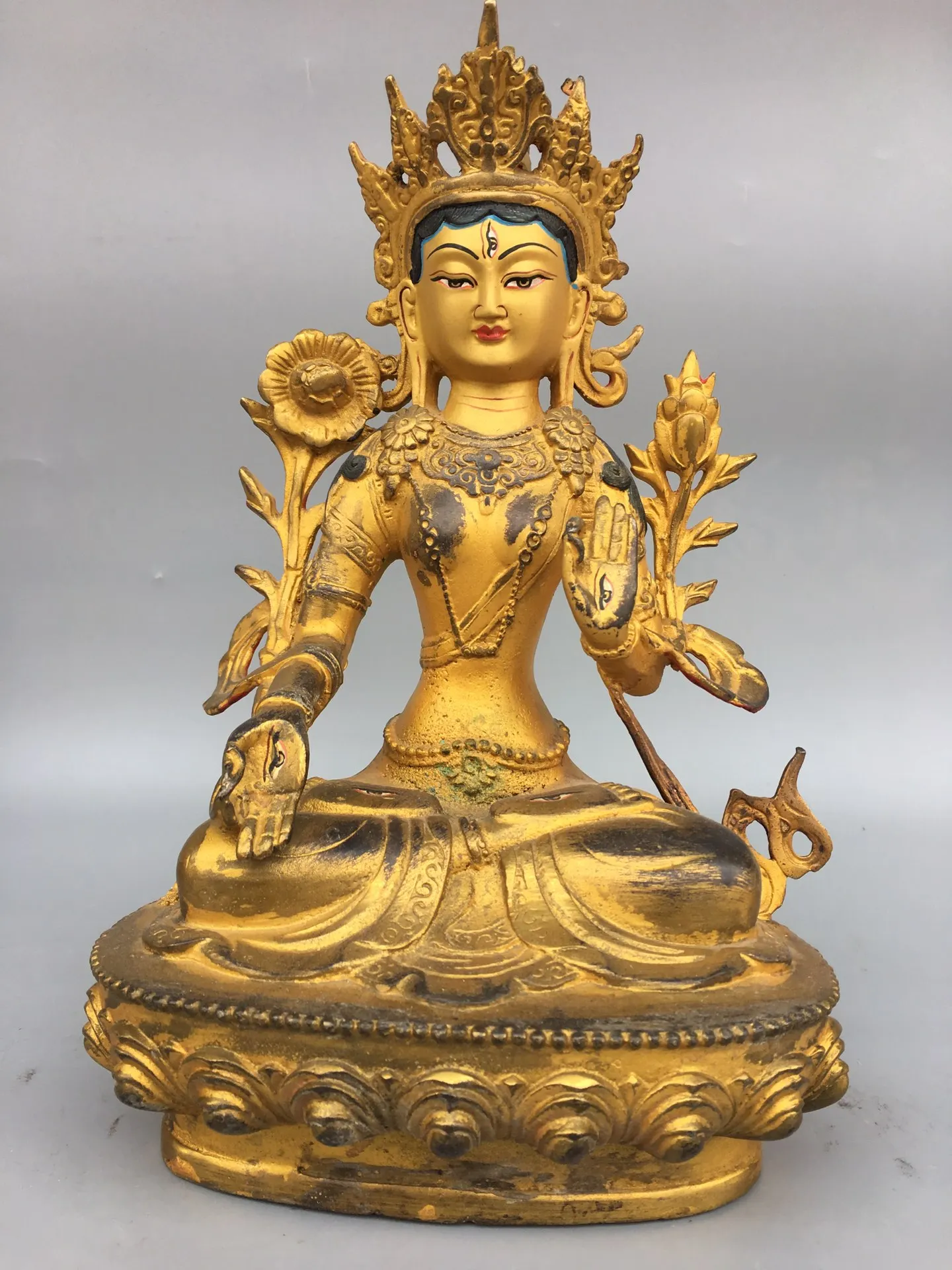 Tibetan antique brass gilt painting face whiteness mother seven eyes Buddha mother Guanyin statue home Buddhist hall ornament 27