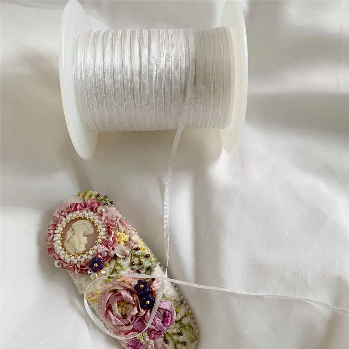 Raw White Undyed 100% Genuine Pure Silk Embroidery Ribbon Natural silk Satin Taffeta Free Shipping 2mm Silk Ribbon