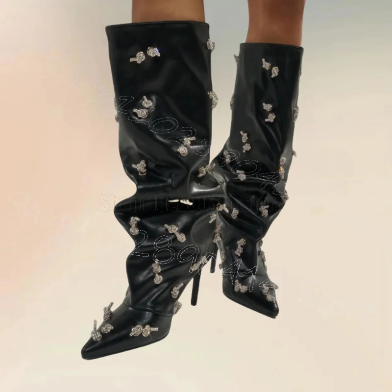 

Crystal Knot Black Pleated Design Pointed Toe Boots Slip On Women Shoes Thin High Heels Party Banquet 2025 Zapatos Para Mujere