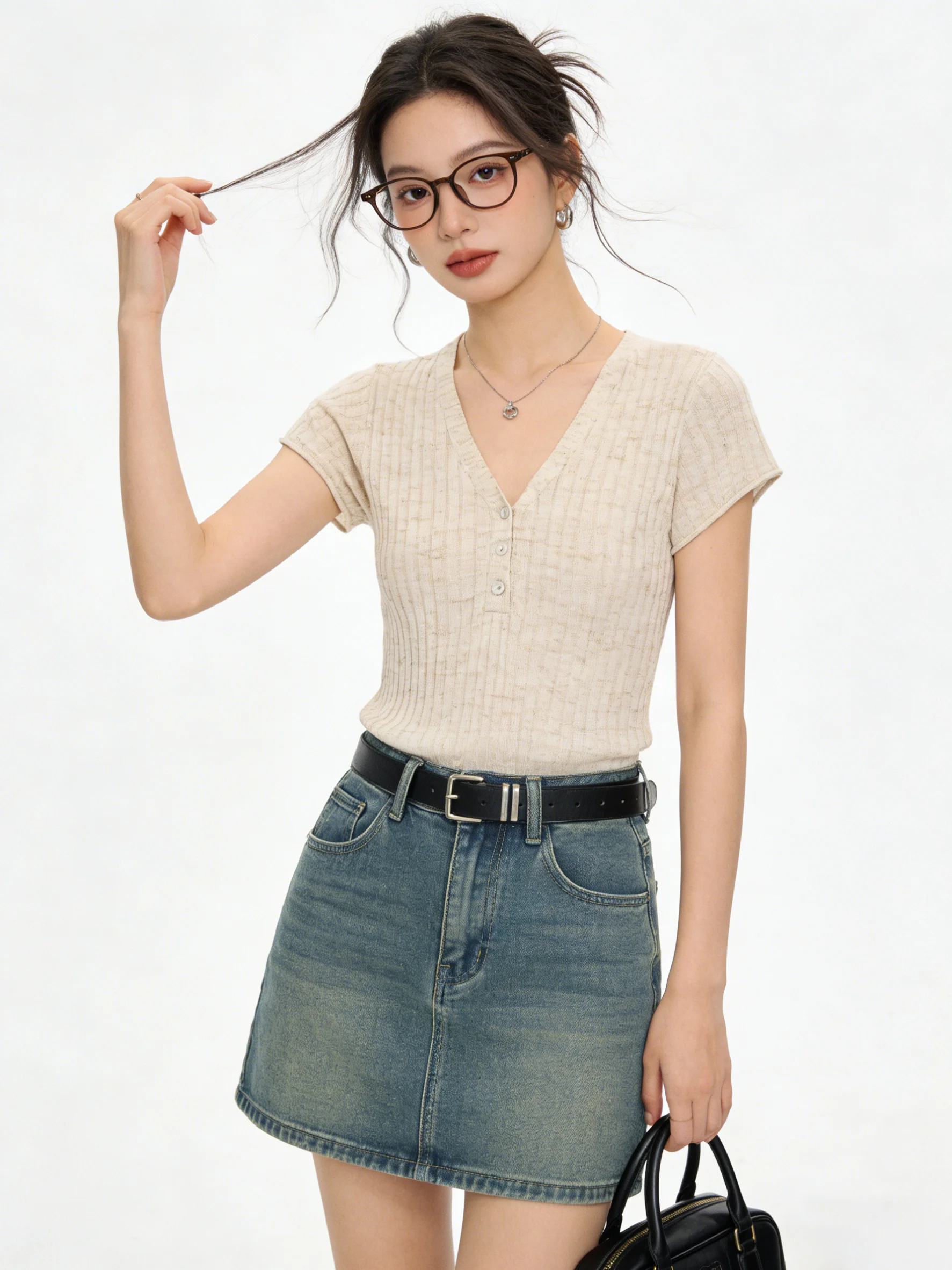 

Pure Color V-Neck Short Sleeve Knitted Top Women's Summer Slimming Design Versatile Grey T-Shirt Korean Style Breathable Skin...