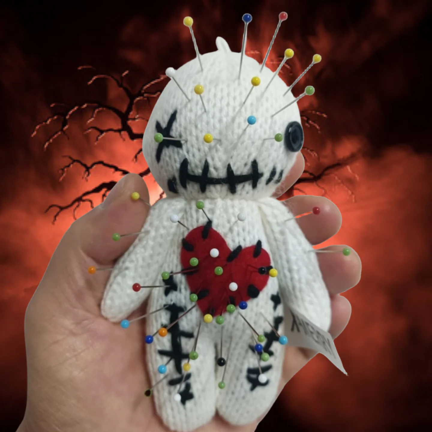 Creepy Voodoo Doll with 50pcs Pins Scray Voodoo Dolls Majic DIY Halloween Scary Ghost Plush Pin Horror Unique Funny Props