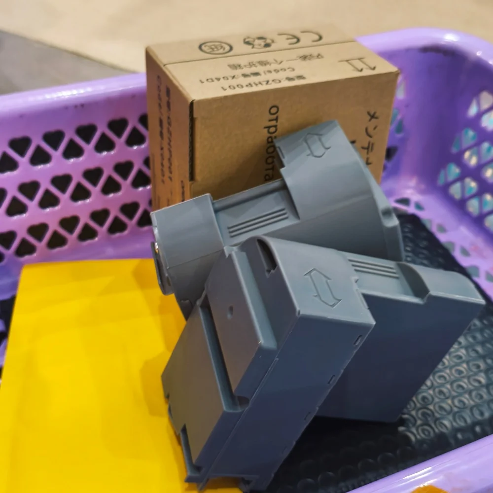 

5X C13T04D100 T04D100 T04D1 EWMB2 Ink Maintenance Box for EPSON L6160 L6168 L6170 L6178 L6190 L6191 L6198 L6161 L6166 L6171