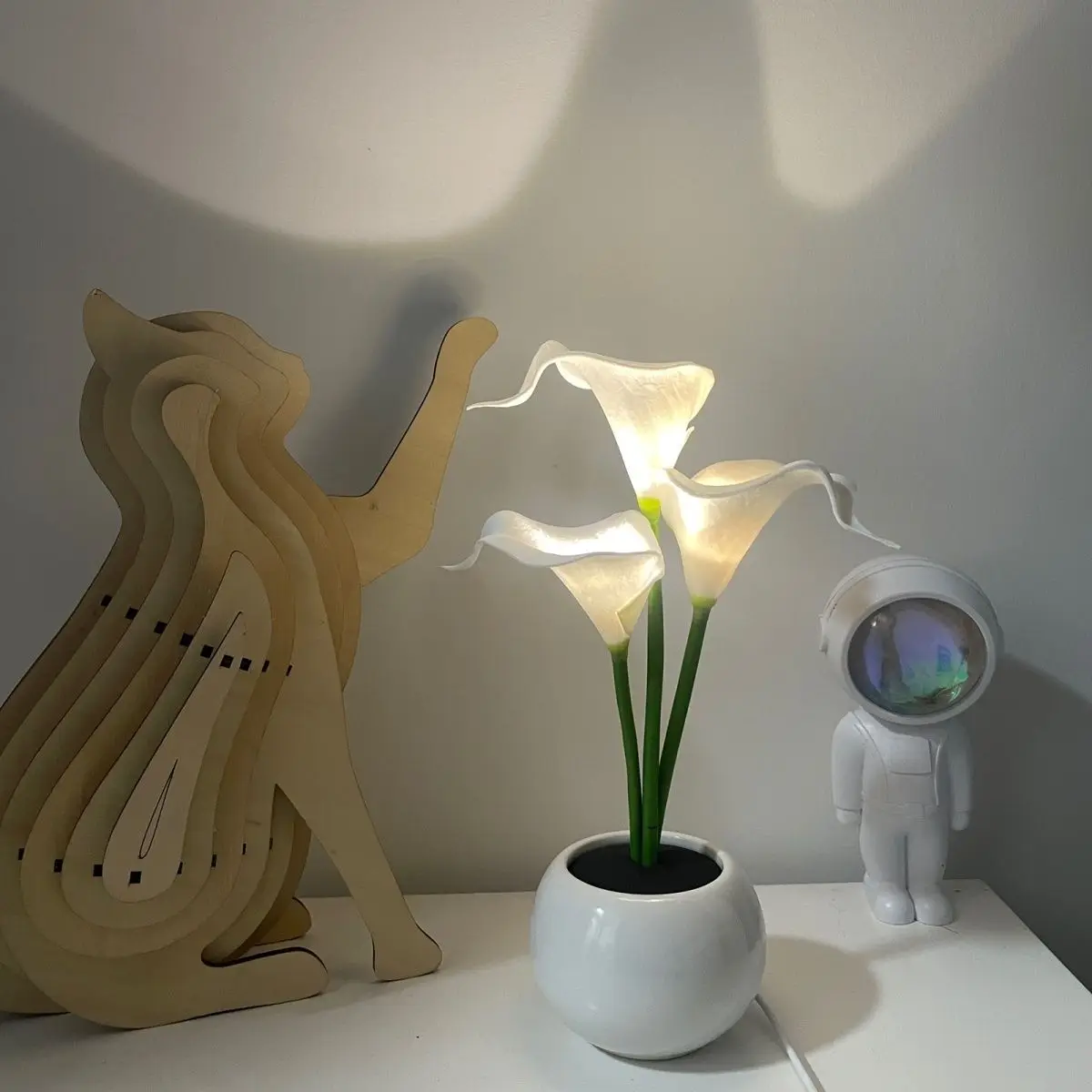 

Подкова Лотос Ночник Свежий Орнамент Атмосфера Моделирование Цветок Перезаряжаемая Настольная Лампа