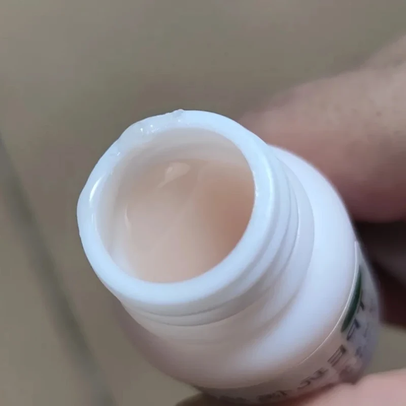 Groove Defect Holes Filling Skin Color Is Soft And Not Hard or white, TPE Doll Filling Model Repair Liquid 50ml Bottle