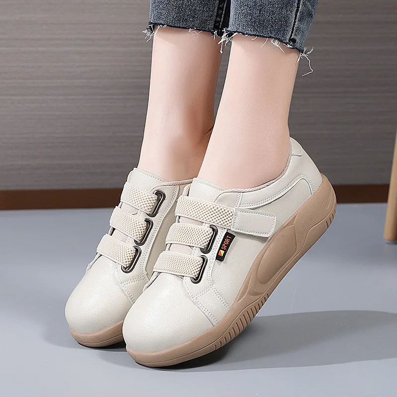 Thick Soles Sports Women Shoes Fashion Heightened Flatform Shoes Spring Autumn Clunky Sneakers Outdoor Fitness Walking Shoe New
