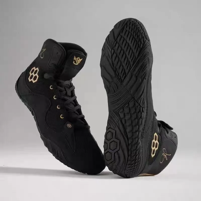 2025 New Winter Bestseller Unisex Lightweight High-Quality Wrestling Shoes Training Shoes Boxing Sneakers Excellent