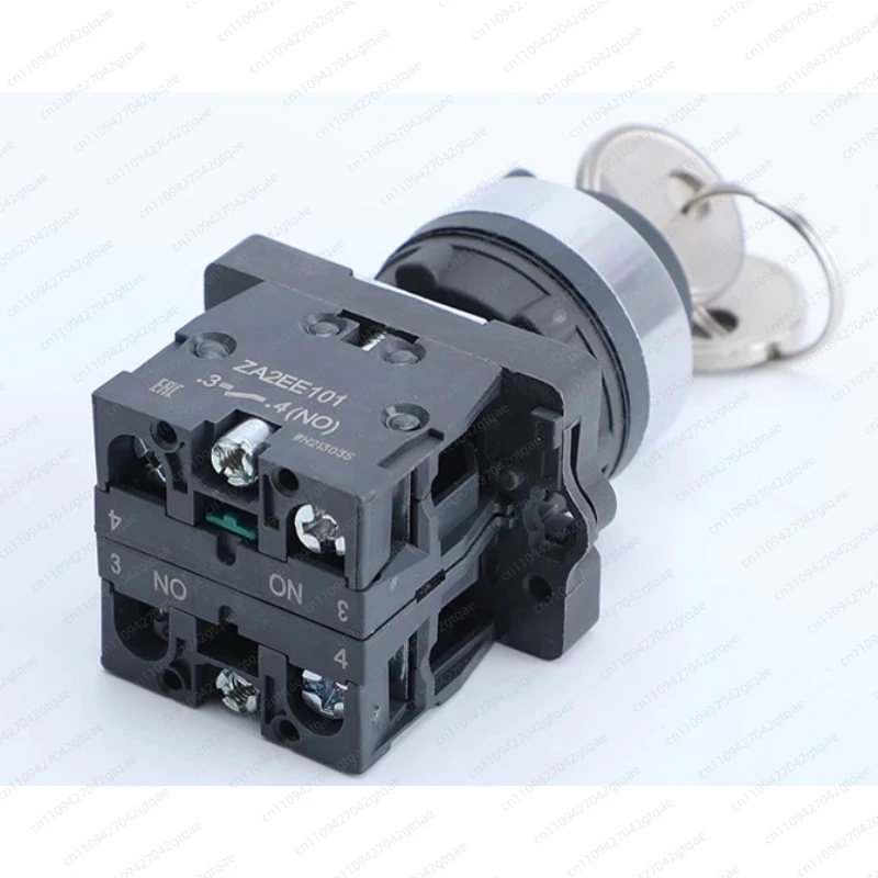 Brand New Original  2PCS XA2EG43 Complete selector switch Fast delivery
