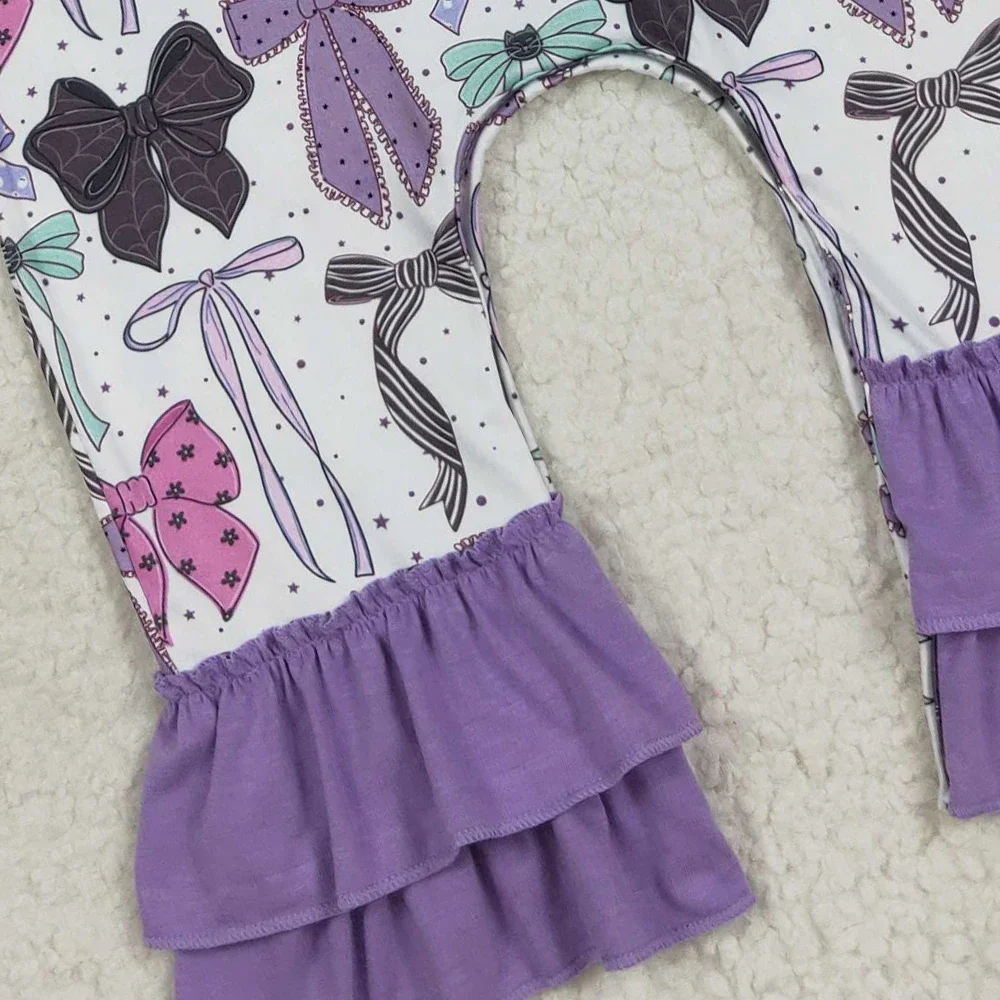 Kinderen pasgeboren Halloween strikken knoppen romper baby meisje baby lange mouwen herfst kinderen peuter paarse ruche jumpsuit groothandel