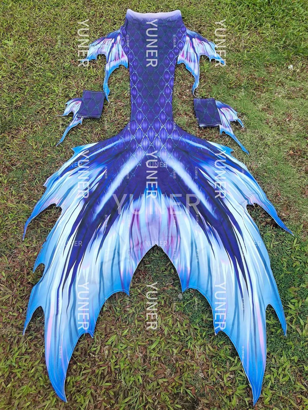 

Tailored National Style Aquarium Mermaid Tail Swimsuit Shooting High-Definition Fish Tail Diving Free Diving Mermaid Flippers