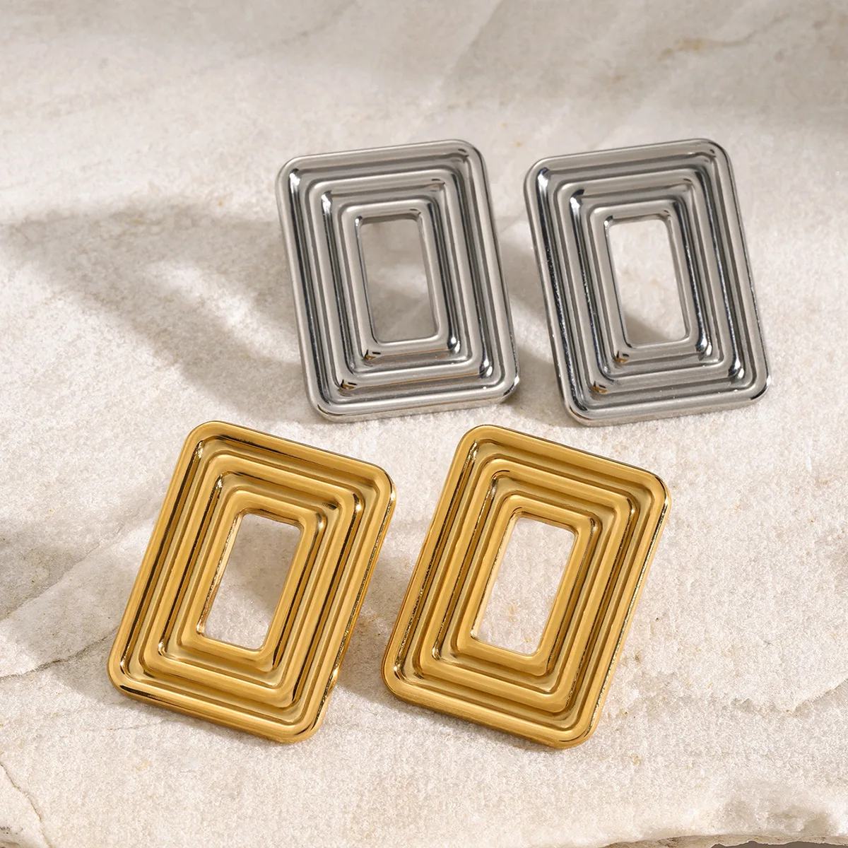 

Stainless Steel PVD 18K Gold Plated Tarnish Waterproof Square Button Stud Earrings For Woman Jewelry Wholesale INS