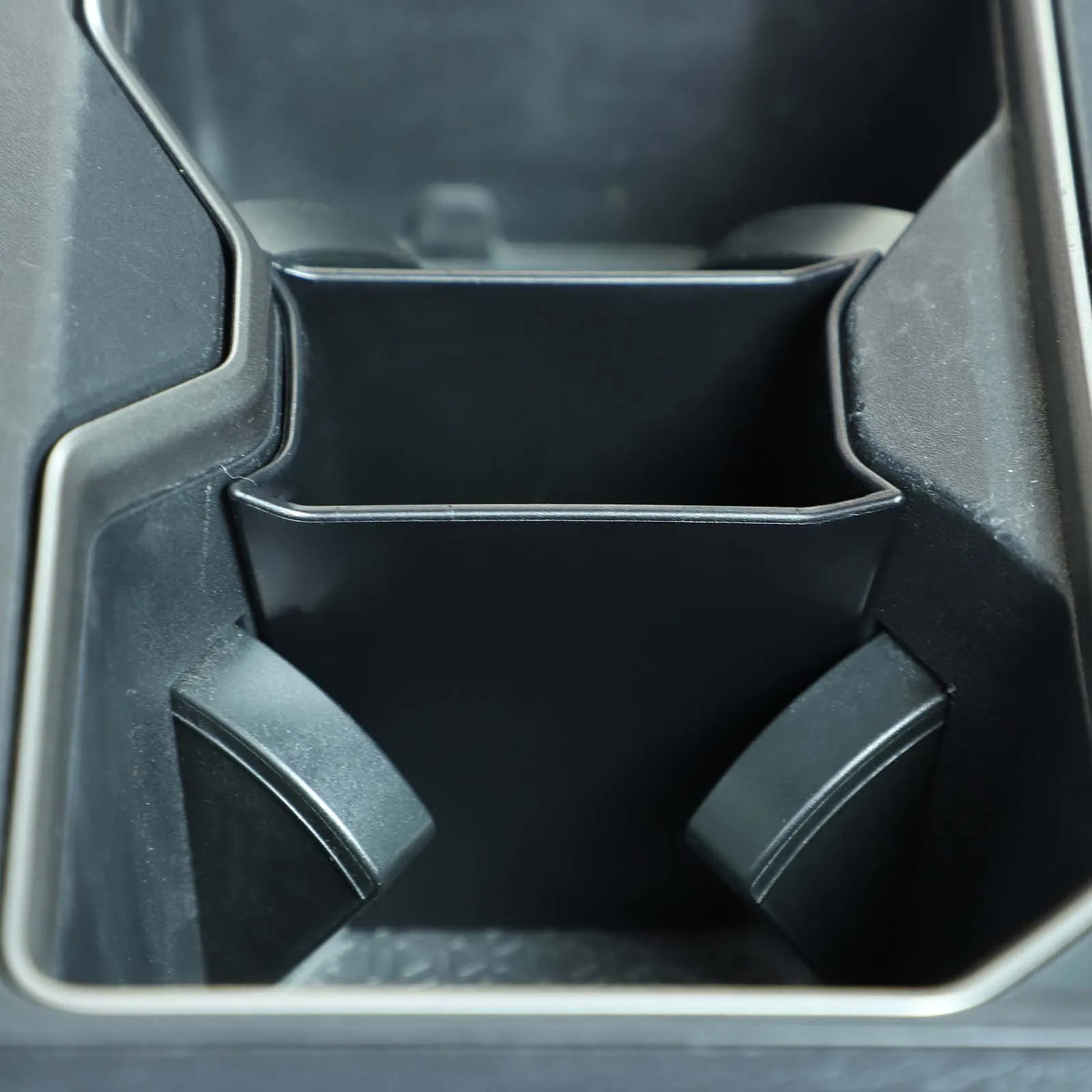 

For Toyota Tundra Sequoia 2022 2023 ABS Black Car Center Console Water Cup Holder Storage Box Interior Accessories