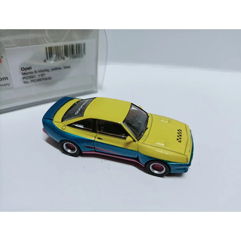 

Пластиковая модель украшения для автомобиля Opel Manta B в масштабе 1:87