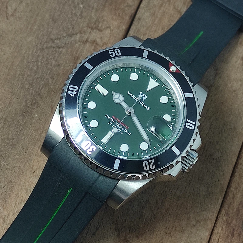 クォーツダイビングウォッチ メイヨーダムーブメント 2315 メンズ ビジネス 夜光 防水 スポーツ 本物のステンレススチール