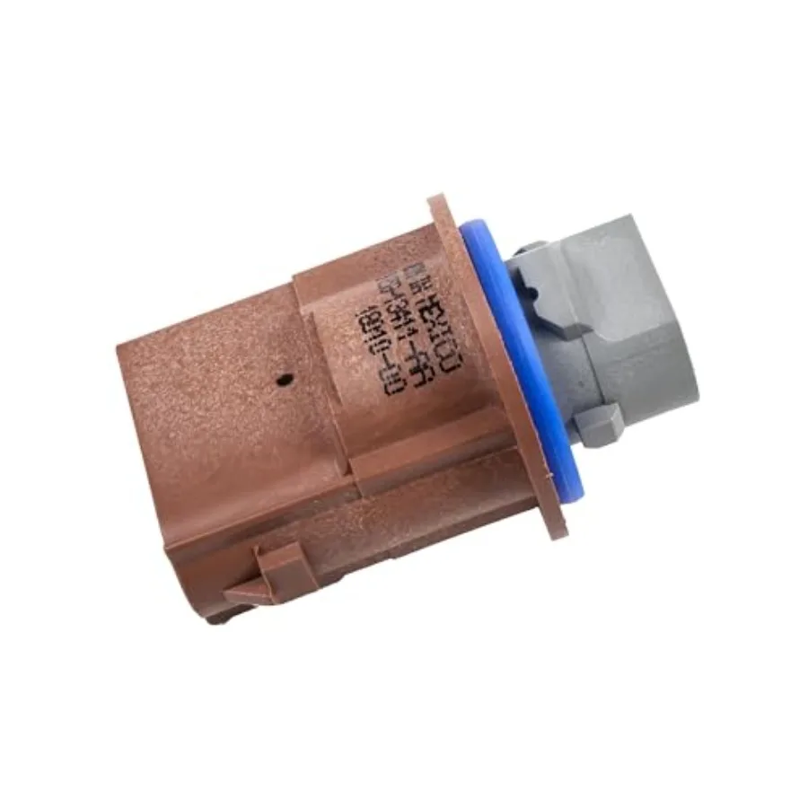 

В наличии: 20895120 Разъем для лампы стоп-сигнала и указателя поворота