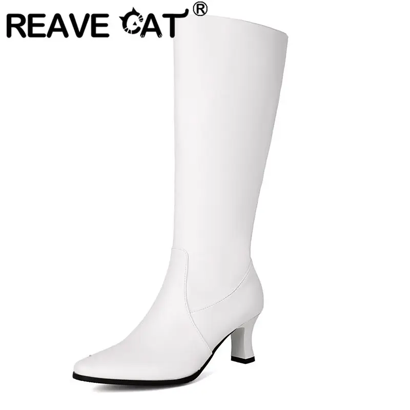 

REAVE CAT 2025 Женские сапоги до колена с острым носком на маленьком каблуке 5,8 см на молнии, большой размер 45, 46 47 48 Сексуальные эластичные сапоги для свиданий