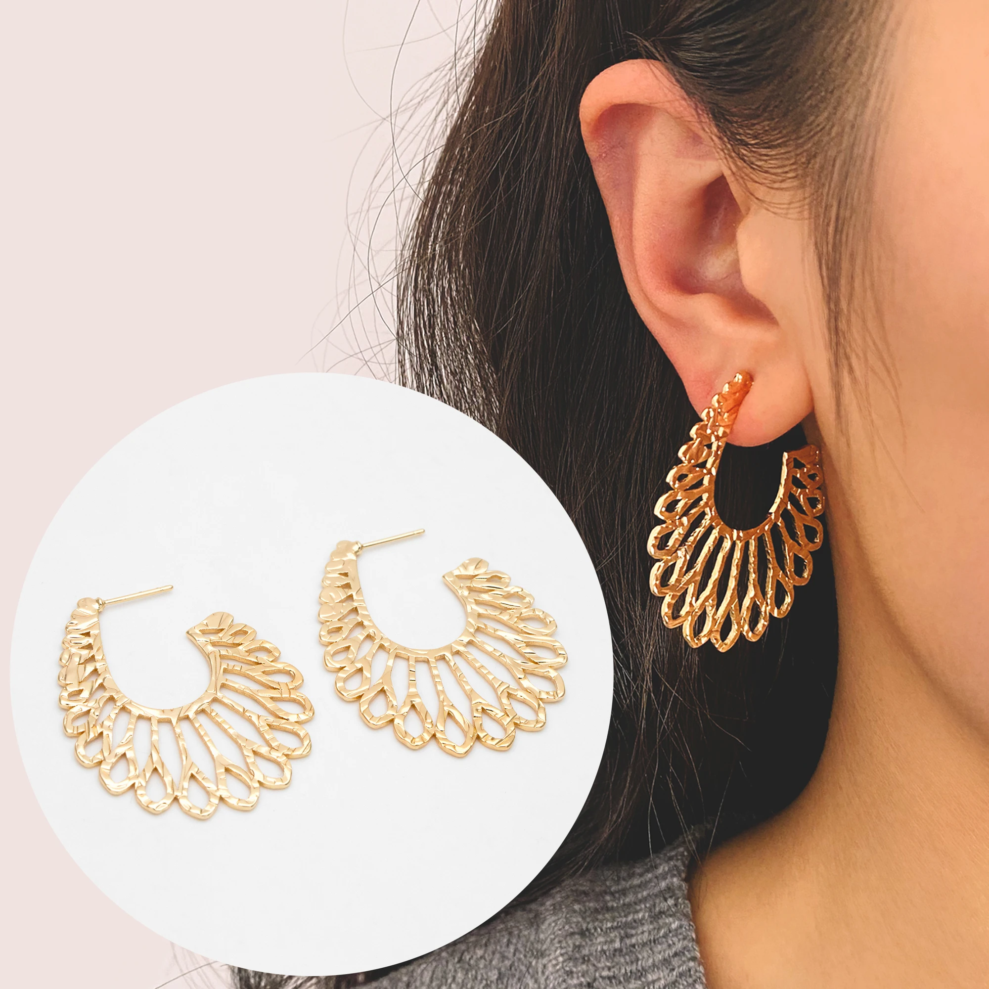 4pcs Hollow Flower Post Earrings 43x35mm, Gold Plated Brass Floral Stud Earring (#GB-3389)