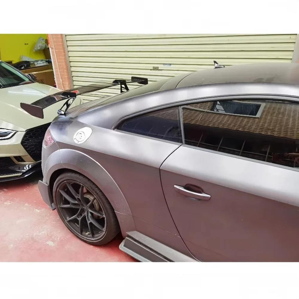 Upgraded P-style Dry Carbon Fiber Rear Spoiler, Popular Luggage Compartment Spoiler Suitable for 15-19 TT/TTS/TTRS Models