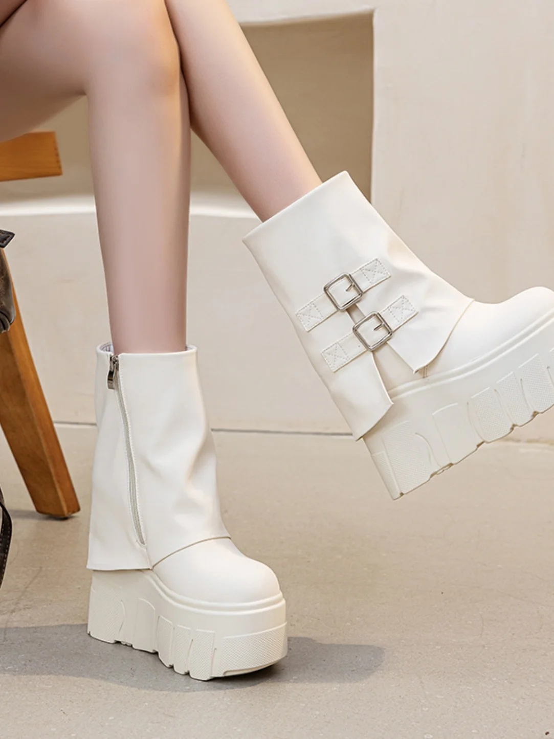 

Women's Boots Short Tube Leather Waterproof Platform Thick Bottom High Heel Shoes Korean Style round Toe All Season