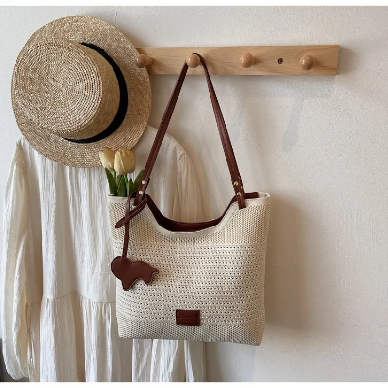 

Elegant Leather Handbag For Ladies Shoulder Bag, Crossbody Adaptable By Luxury Brand Classic Timeless