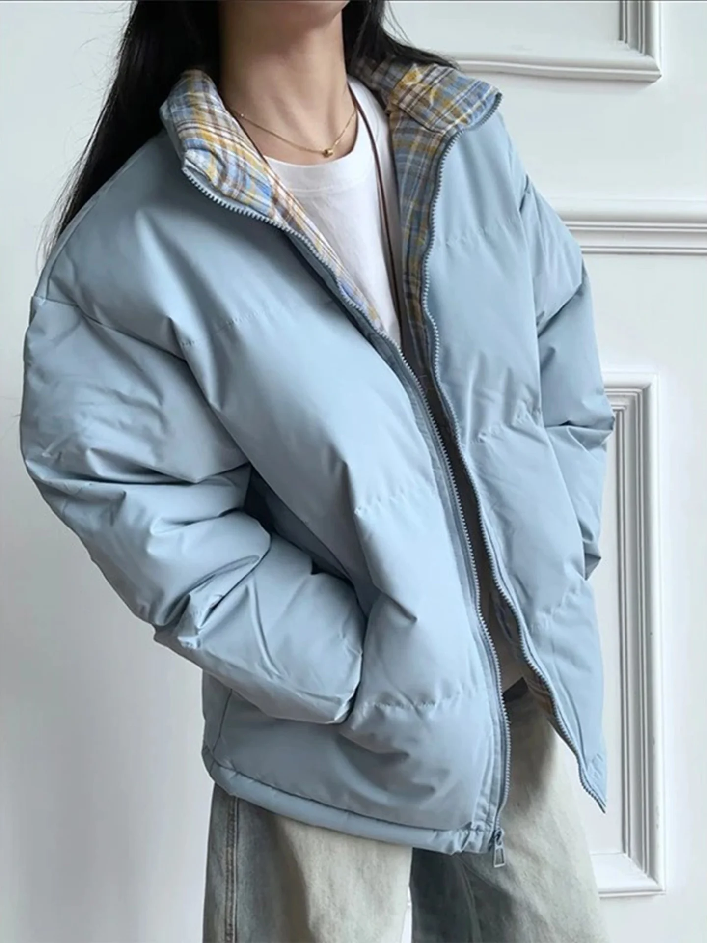 

Мужская зимняя куртка-бомбер из хлопка и полиэстера с синим клетчатым узором, воротником-стойкой, в стиле кэжуал, для молодежи