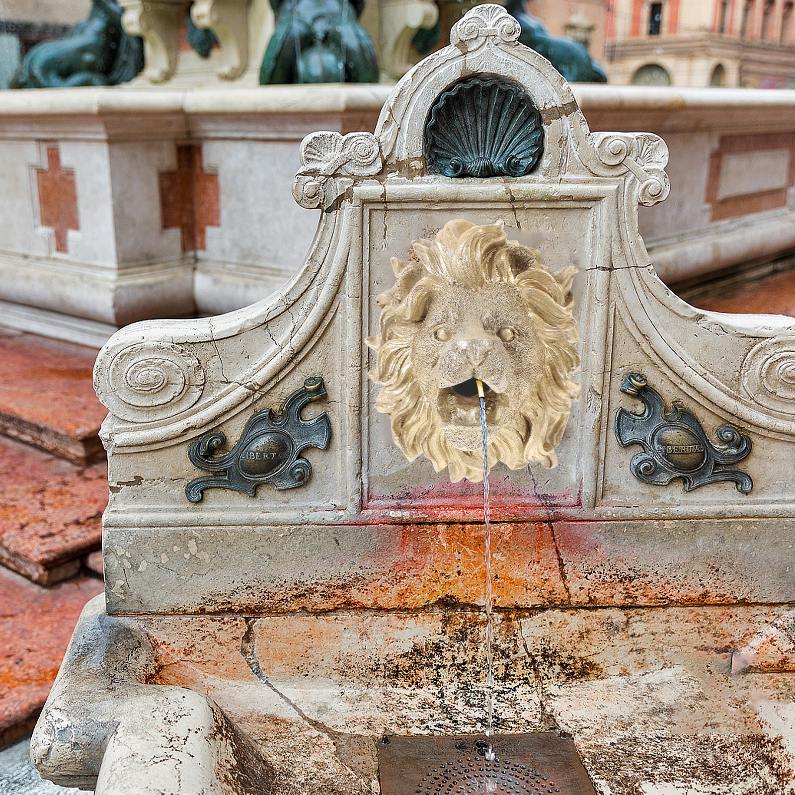 

Lion Head Water Flow Sprayer Resin Material Durable Decoration Outdoor Fountain Nozzle Courtyard Spray Wall Hanging