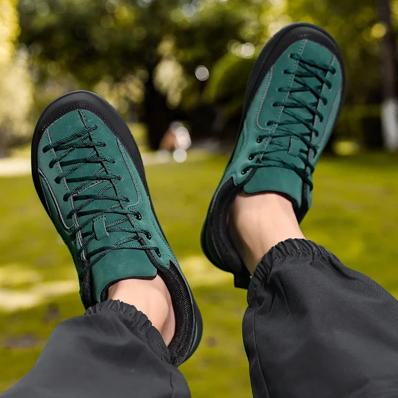 

Camping Casual Comfortable Sneakers Outdoor Wide-Toe Hiking Shoes for Couples in Large Sizes Slip-Resistant Climbing Shoes