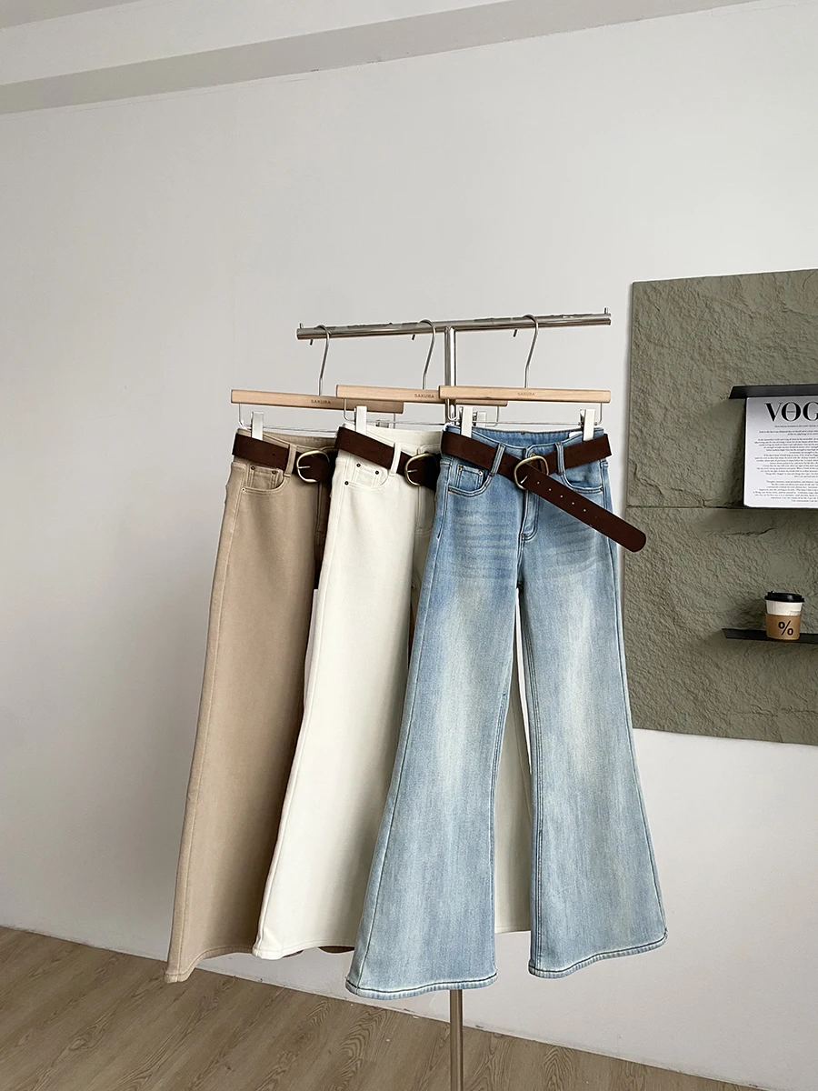 

Джинсы с высокой талией и флисовой подкладкой, ретро-стиль, с эффектом потертости, женские, облегающие, расклешенные, модные, в корейском стиле, осенняя новинка