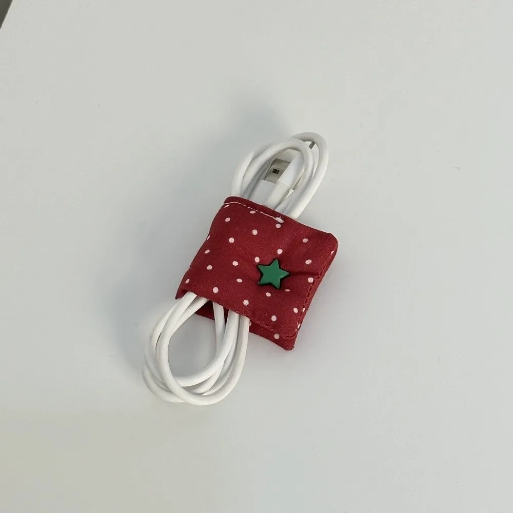 Fabric Desktop Cable Organizer Tomato Shape Polka Dot Pattern Date Cable Winder Double-Sided Portable Cord Storage Clip