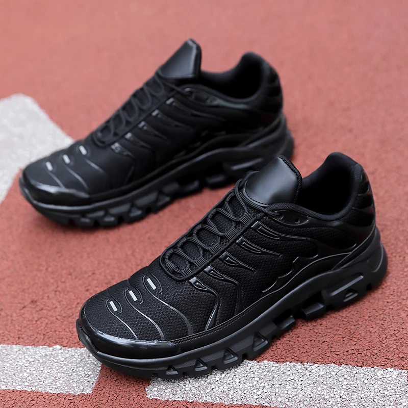 men shoes casual sneakers2024New models Breathable mesh surface running shoes Fashion trends tennis black Large size Non leather