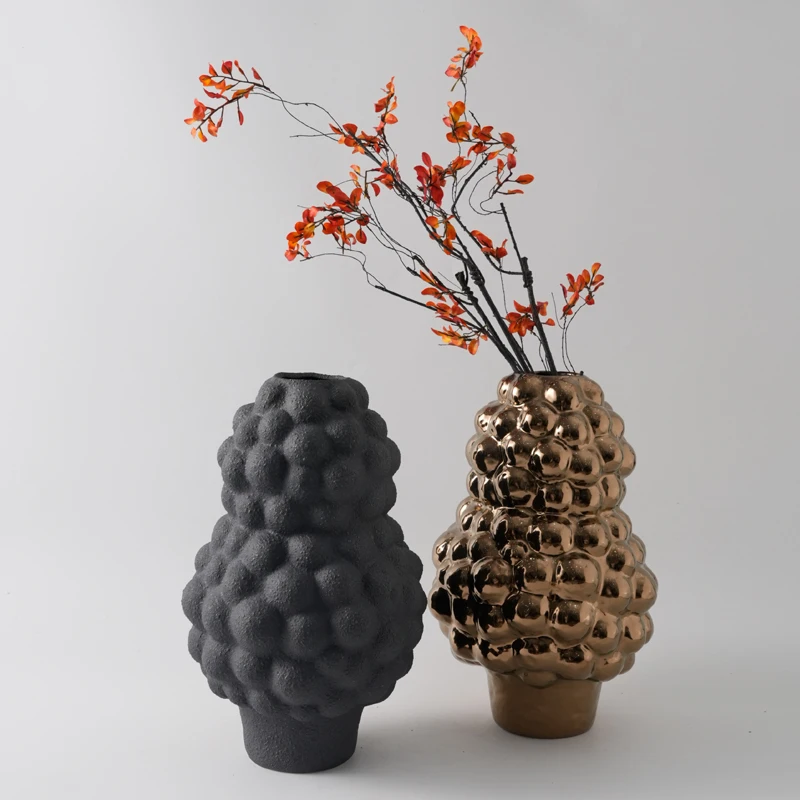 Modern light luxury creative ceramic bubble shape irregular special-shaped vase fruit plate ornament flower tray ornament