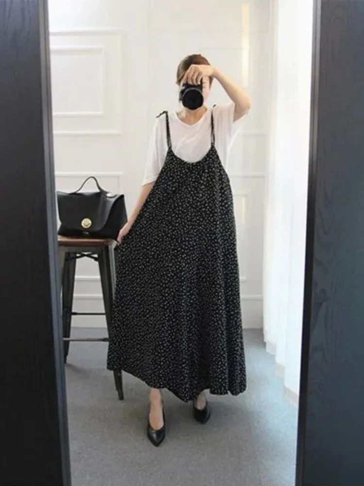 

Новый женский летний комбинезон в корейском стиле: модный, в горошек, на бретельках, укороченный, повседневный, свободного кроя