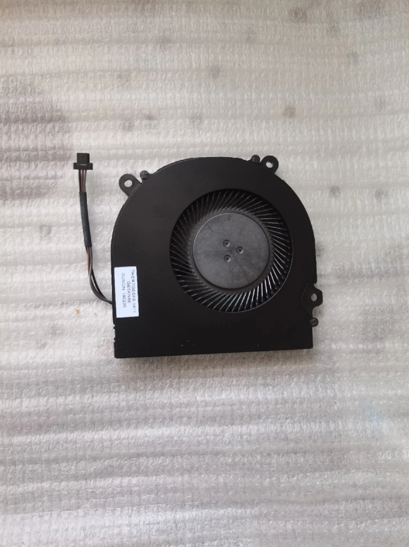 Original FOR Hasee Z7 Z7M-KP7GC EC KP7G1 KP7GH KP5GC Cooling Fan Test Ok Free Shipping