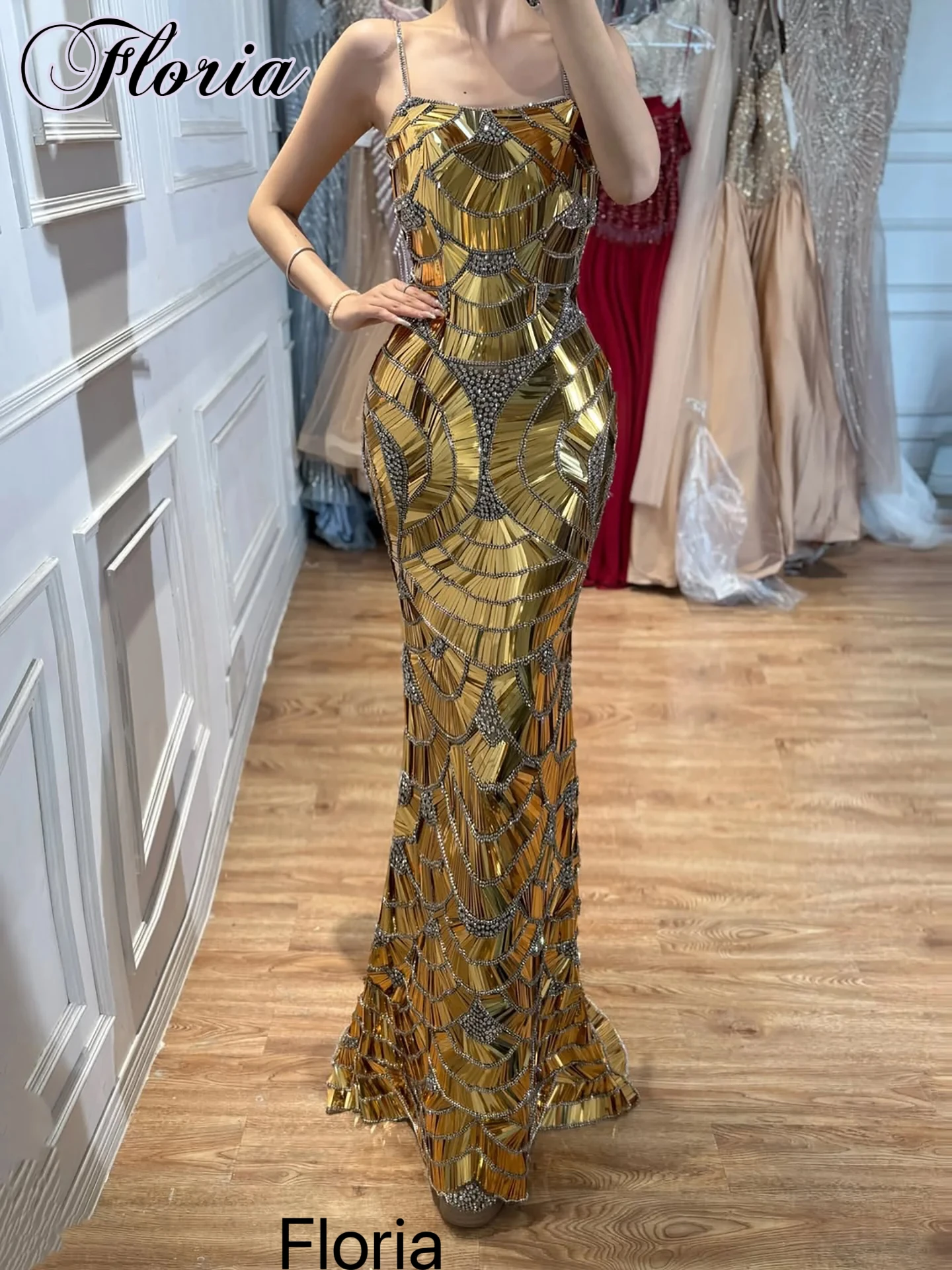 Heavy Hand Sewn Gold Prom Dresses Mermaid Gorgeous Spaghetti Cocktail Dresses Sparkling Party Dress Vestidos De Noche Customized