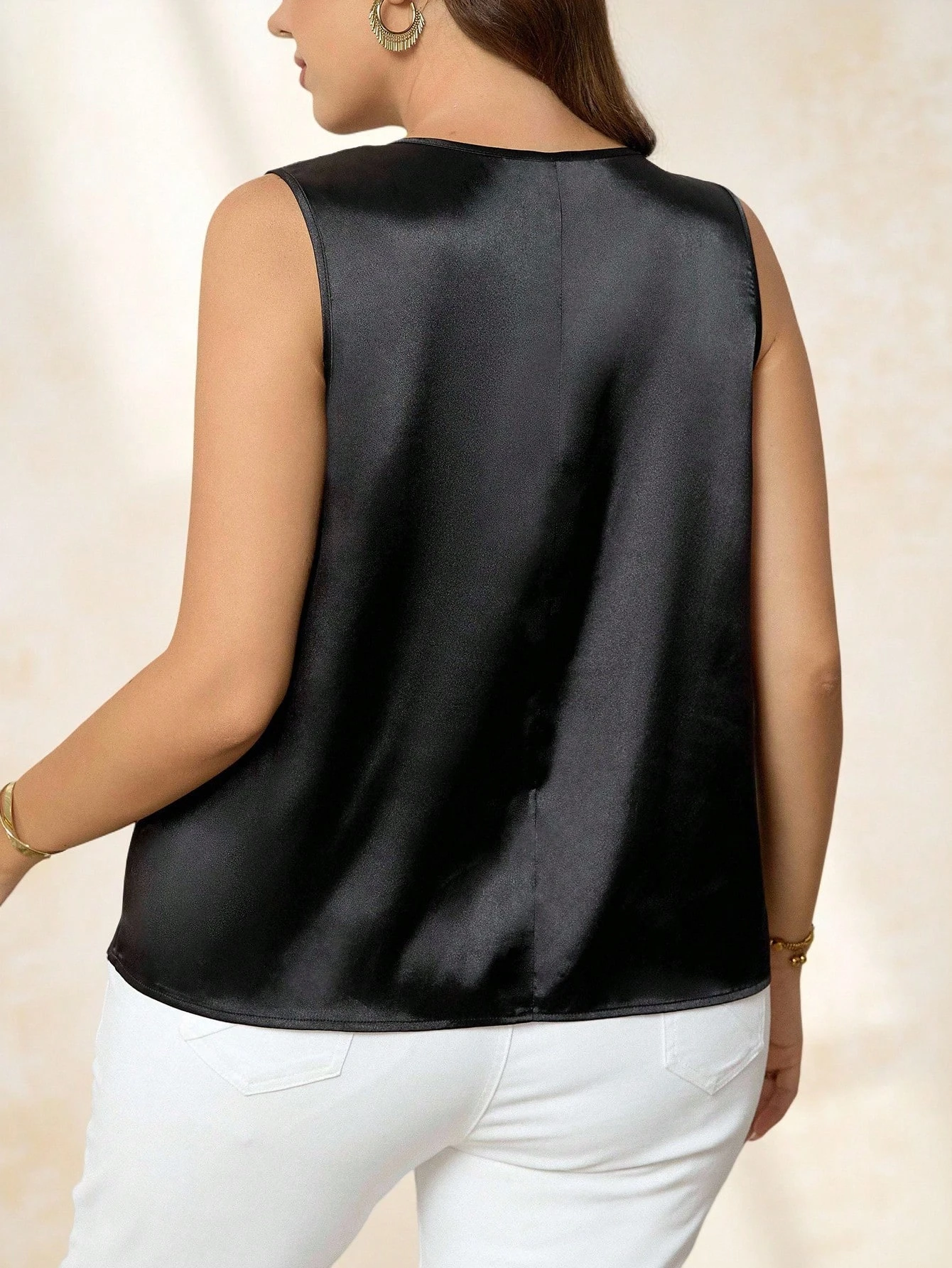 Damen Satin Tanktop Elegantes Mesh-Spitzen-Bluse Ärmellos mit Wellenförmigem Ausschnitt Luxuriöses Glänzendes Camisole Büro Casual Weste Oberteil – Detail 5