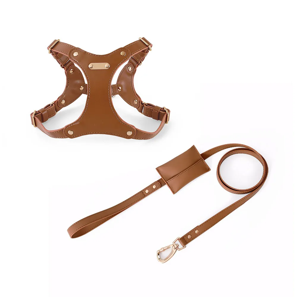 

Wholesale Fashion Style Genuine Leather Pet Dog Custom No Pull Harness Set with Poop Bag Holder