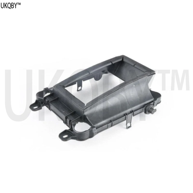 

Me rc ed es Be nz A2055053330 duct section left radiator air supply