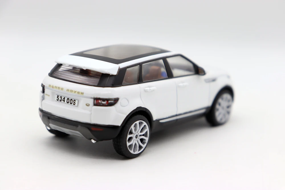 New 1/43 Scale Range Rover EVOQUE Cars Diecast Alloy toys Model For Collection Gift