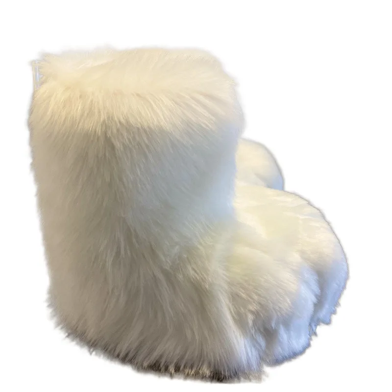 

Уличные ножки, двухмерные пушистые, чистый белый.