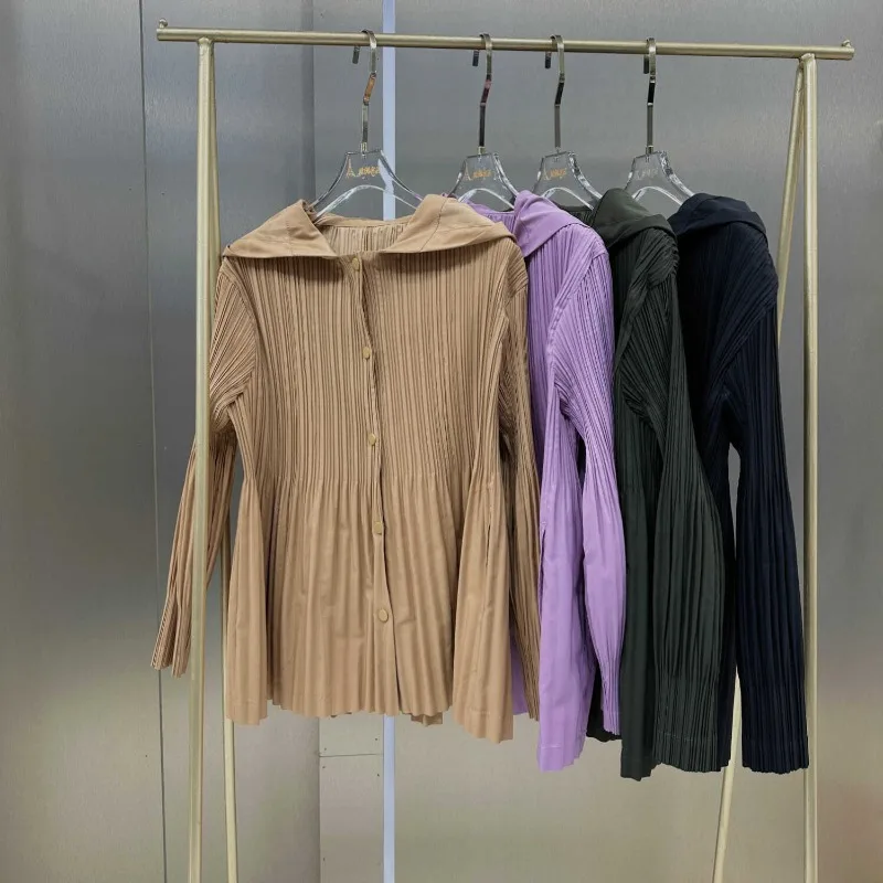 

‌Miyake Pleated Plus Size Jacket Oversized Windbreaker Women's Pleated Outerwear Autumn Elegant Korean Style women clothing
